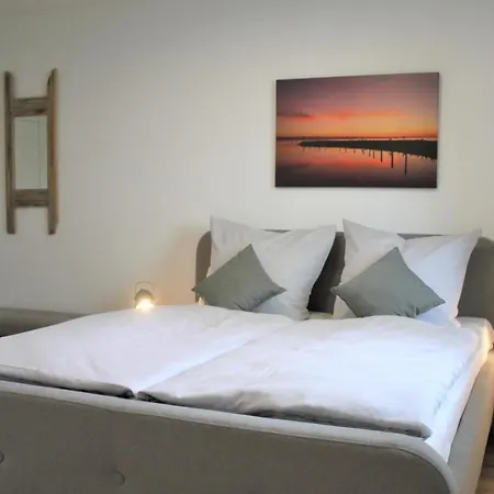 Apartment Pier 35